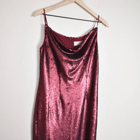 NEW KEEPSAKE No Signs Sequins Berry Dress - Picture 6 of 9